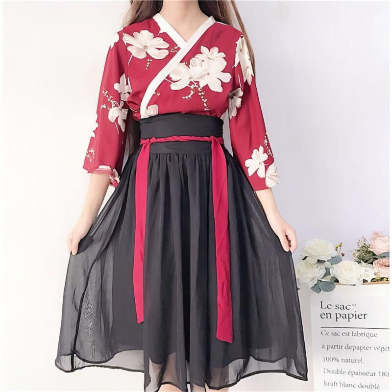 Robe Kimono Rouge Et Noir Fleuri – Satoko